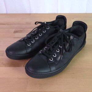 Louis Vuitton Mens Black Front Row Leather Sneakers LV Size 9 | US 10